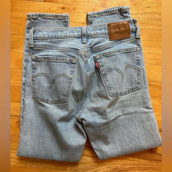 Levi’s Premium Wedgie Straight Fit Jeans size 26 - Picture 9 of 10